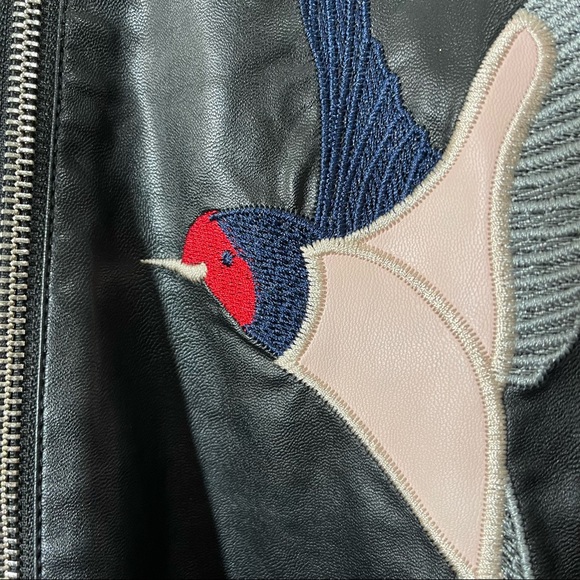Bagatelle faux leather Bomber Jacket in black with embroidered hummingbirds - Picture 2 of 10